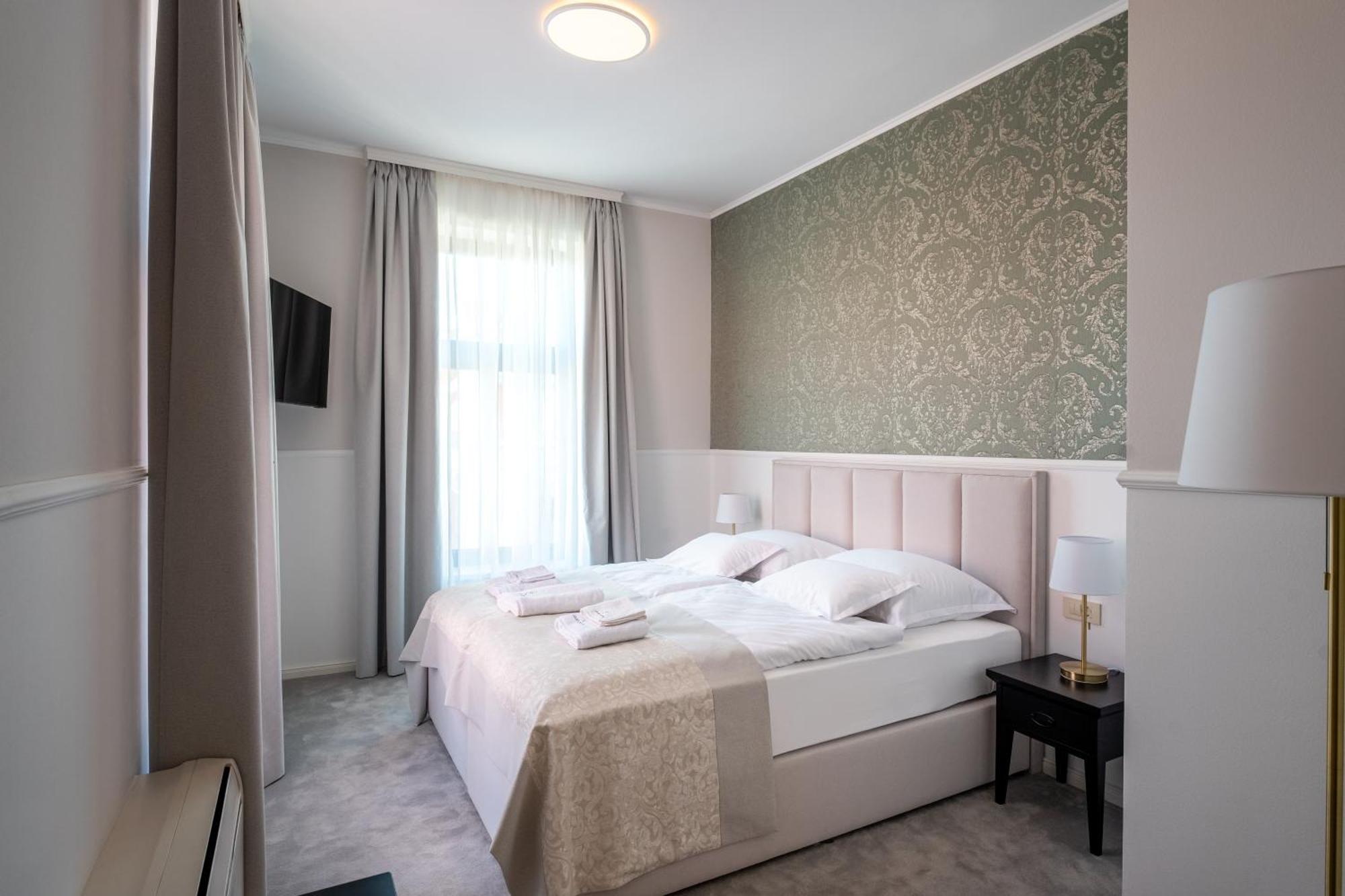 Grand Central Ljutomer Eksteriør billede